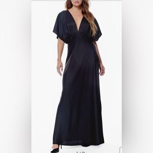 Love By Design Size Medium Paige Dolman Sleeve Satin Dress